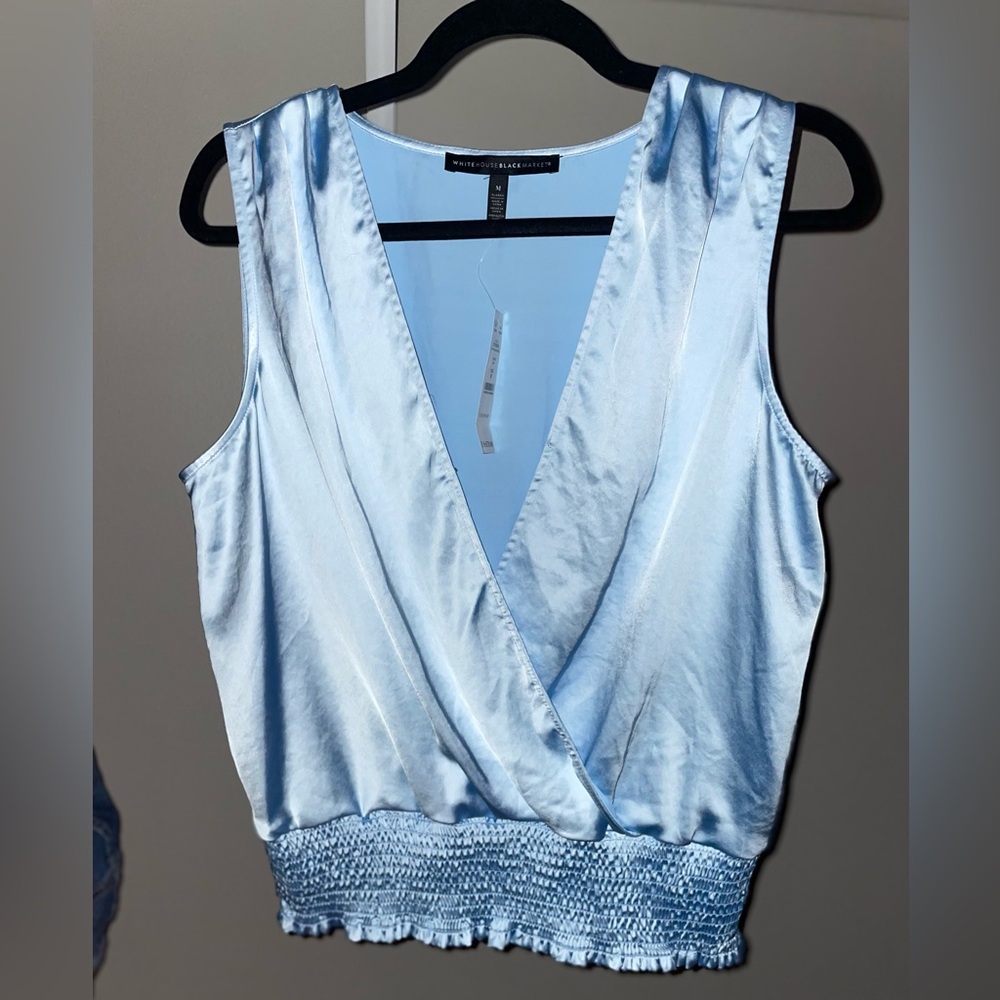 Whitehouseblackmarket will v-neck blouse